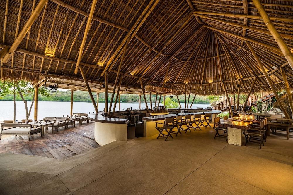 Menjangan Dynasty Resort Pemuteran  Exterior photo