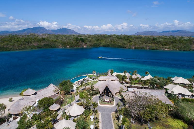 Menjangan Dynasty Resort Pemuteran  Exterior photo
